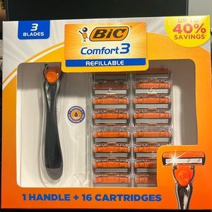 BIC Comfort 3 Refillable Men's Disposable Razors, 1 Gray Handle and 16